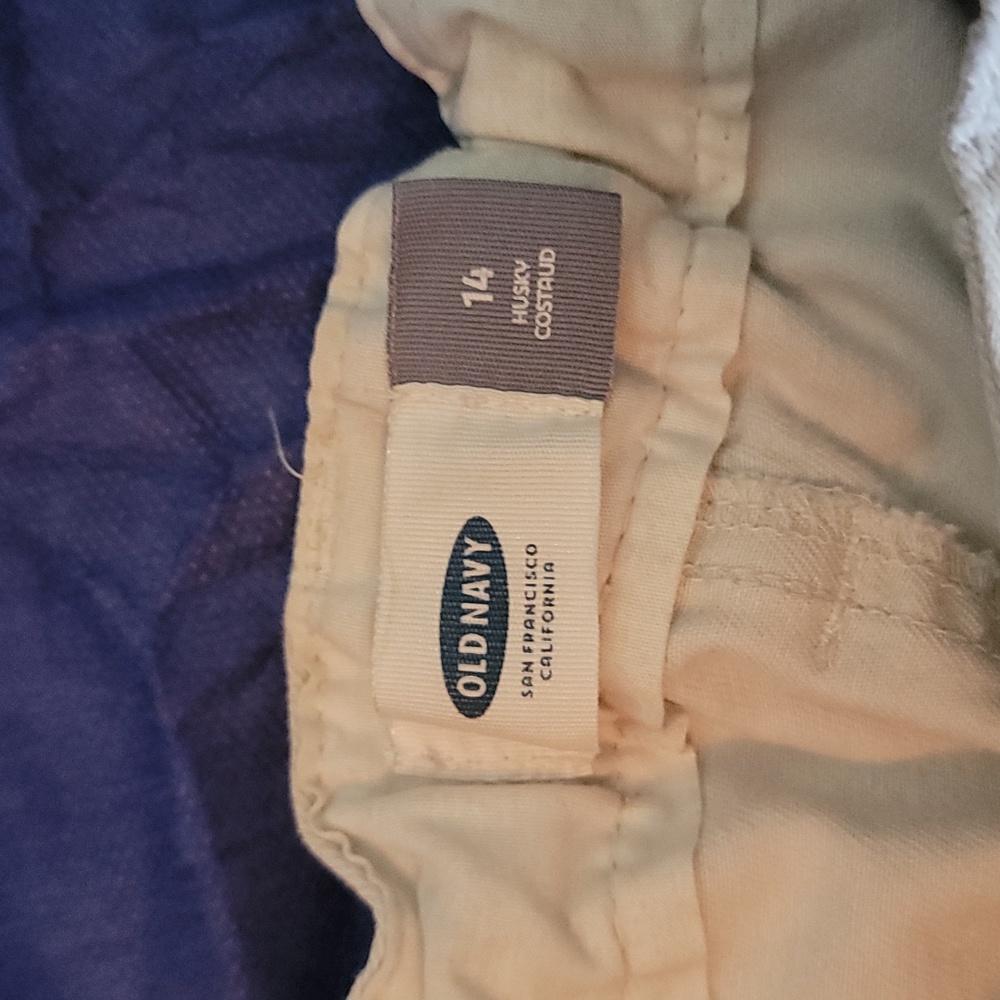 Old Navy Size 14 boys Khaki Cargo Shorts